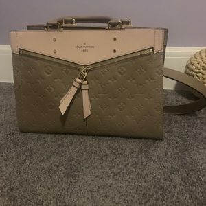 Louis Vuitton leather crossbody bag